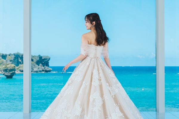 ザ・シーサイドガーデン ラグーン大聖堂　byワタベウェディング