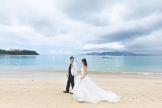 OKINAWA ワタベウェディング_アドバイス写真