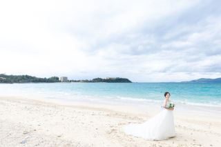OKINAWA ワタベウェディング_アドバイス写真