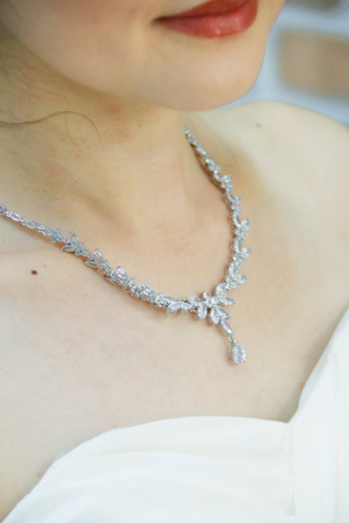 フリーダムウェディングステージ沖縄_アドバイス写真