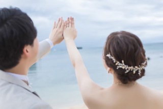 OKINAWA ワタベウェディング_アドバイス写真