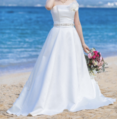 OKINAWA ワタベウェディング_アドバイス写真