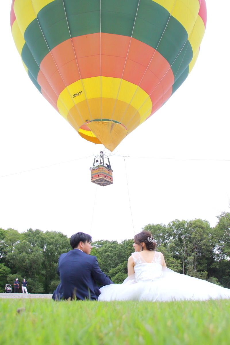 芝生の緑と、ドレスの白が最高です！！_24381_投稿写真_2