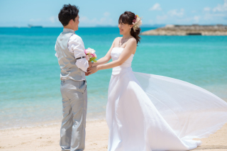 フリーダムウェディングステージ沖縄_アドバイス写真