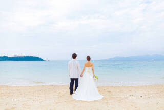OKINAWA ワタベウェディング_アドバイス写真