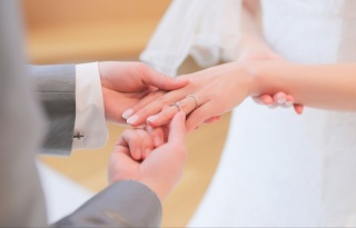 ワタベウェディング大阪フォトスタジオ_アドバイス写真