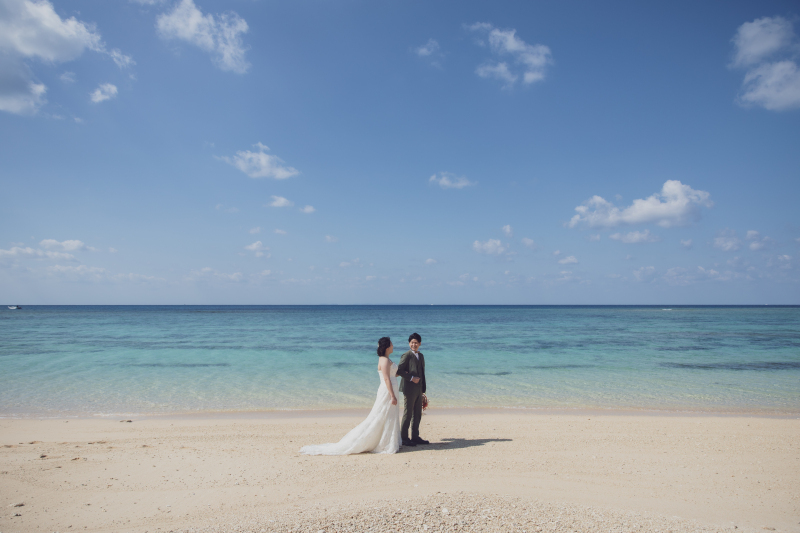 とても素敵なデザインのドレスを着て、綺麗な海で撮影できます！_30359_投稿写真_2