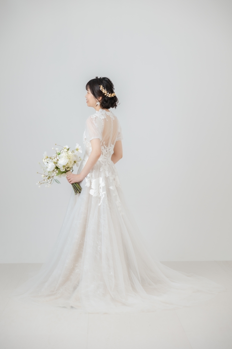 シンプルなスタジオで大人っぽい仕上がり_31226_投稿写真_2