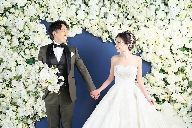 背景がオシャレでドレスも豊富！ヘアメイクさん上手です！_32924_投稿写真_1