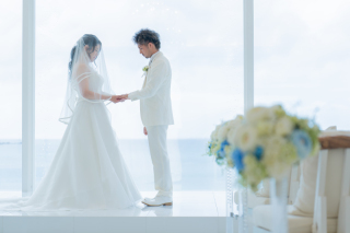 OKINAWA ワタベウェディング_アドバイス写真