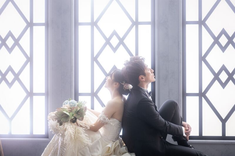 壁一面のカラフルフラワーウォール_37868_投稿写真_2