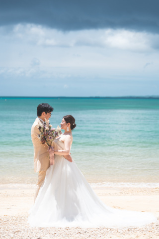 OKINAWA ワタベウェディング_アドバイス写真