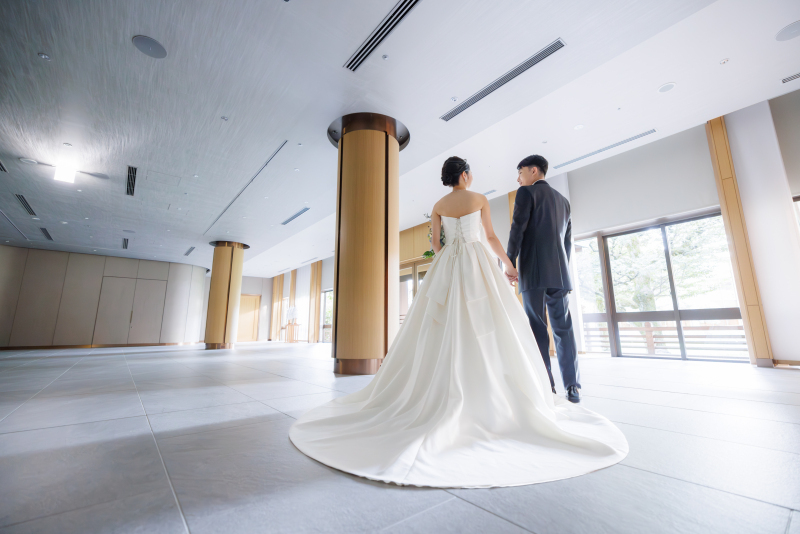 文化財の車寄も素晴らしい。芝生の公園はお天気が良ければ最高_38154_投稿写真_2