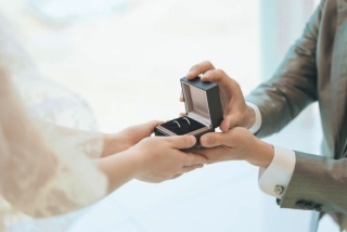 OKINAWA ワタベウェディング_アドバイス写真