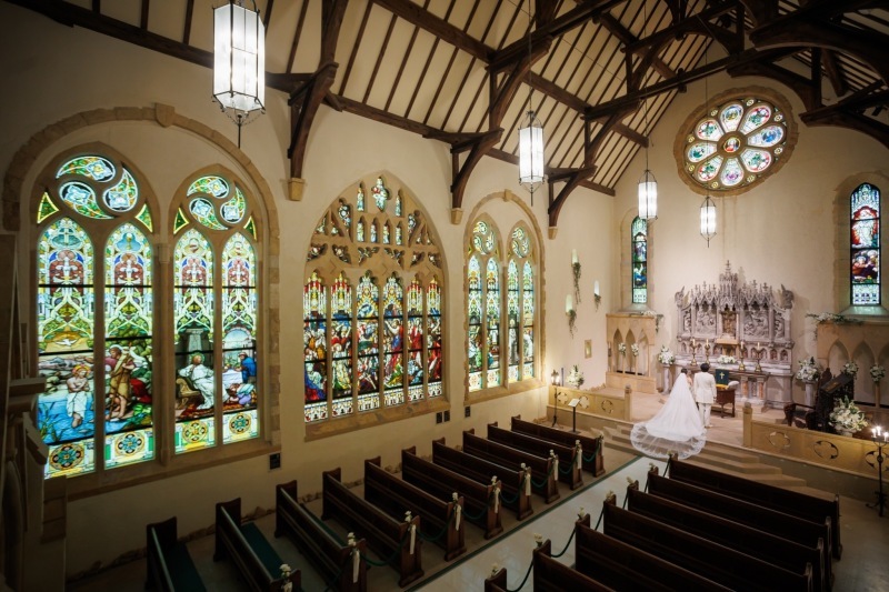 ステンドグラスと美しい森に囲まれ、唯一無二の思い出が作れます_41204_投稿写真_1