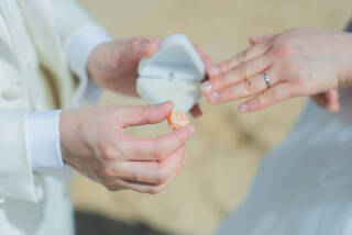 OKINAWA ワタベウェディング_アドバイス写真