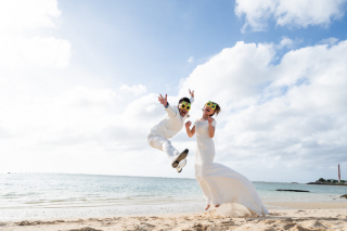 沖縄ウェディングフォト　北谷店_アドバイス写真