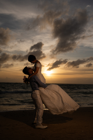 沖縄ウェディングフォト　北谷店_アドバイス写真