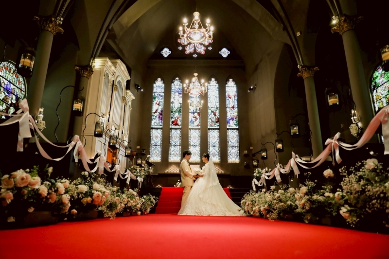 【フランス本物のステンドグラス】他のチャペルにはない_47776_投稿写真_1