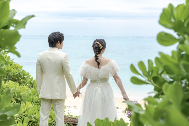 石垣島で綺麗な景色を背景に前撮り_47957_投稿写真_1