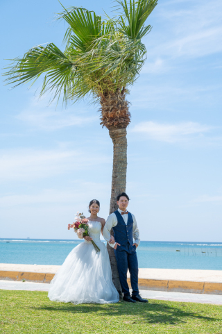 沖縄ウェディングフォト　北谷店_アドバイス写真