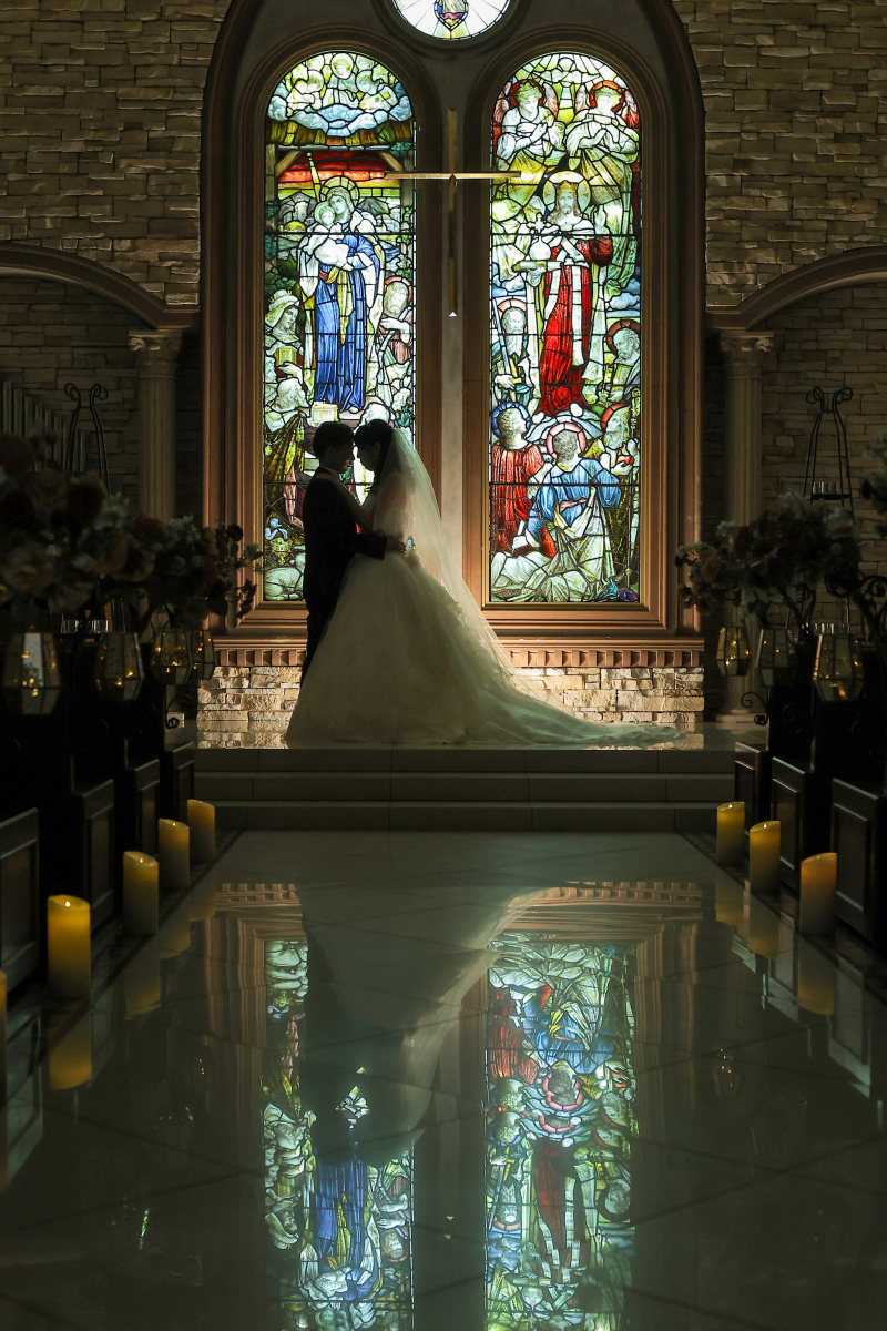 ステンドグラスのあるチャペルで撮影が可能_48827_投稿写真_3