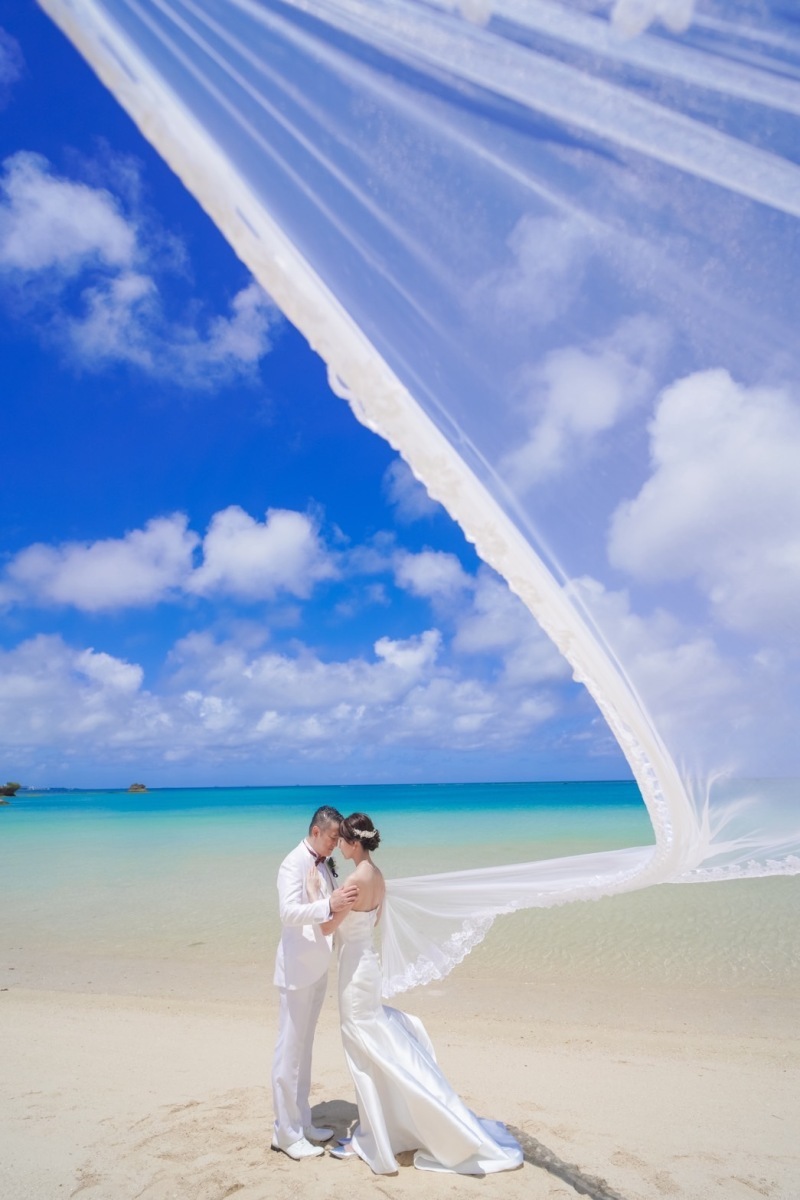 ビーチウェディング 美しい沖縄の海と空でロマンチックな撮影_49200_投稿写真_1