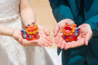 OKINAWA ワタベウェディング_アドバイス写真