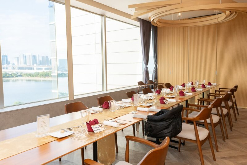 フォトウェディング後の会食はどうする?個室・貸切対応のバンケットをご紹介