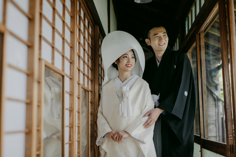 結婚式に和装を選ぶ際におさえておきたいポイントとは