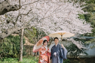 緊張せずに自然な笑顔を作りたい！　前撮りの笑顔のコツ