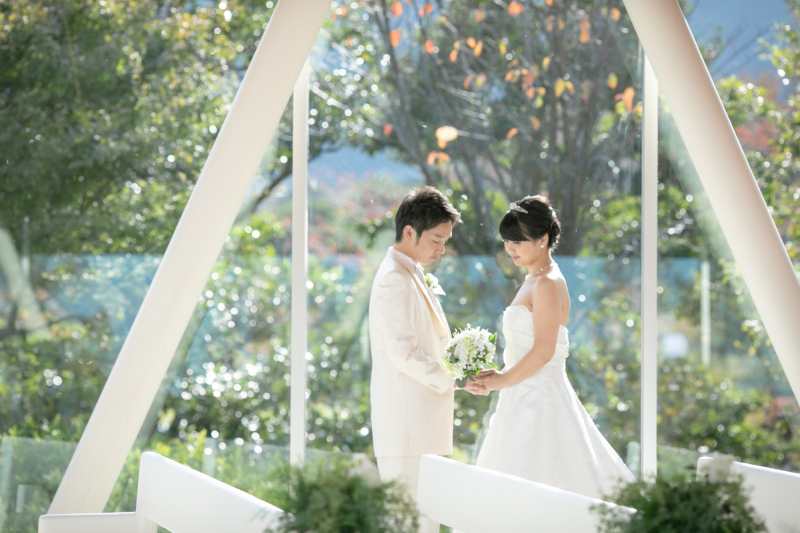 『写真だけの結婚式』チャペルフォトの魅力