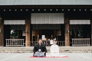 和装を考えている人必見！ 白無垢と色打掛の選び方とは？