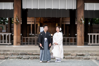 緊張せずに自然な笑顔を作りたい！　前撮りの笑顔のコツ