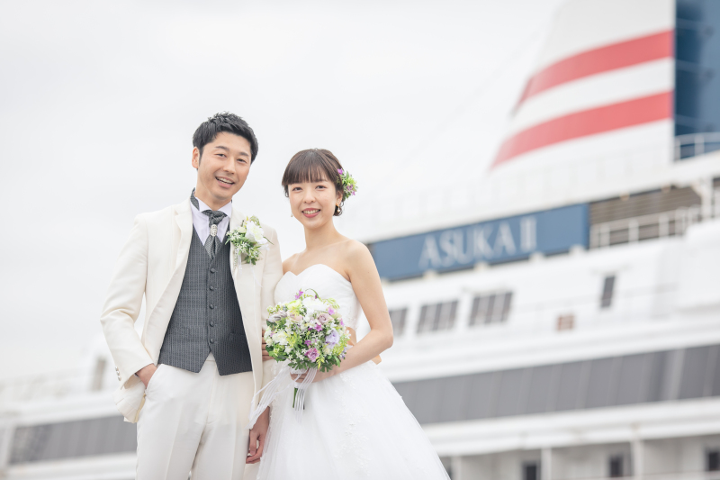 ドレスは小物選びも楽しんで♬