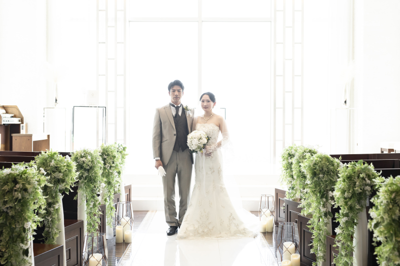 \1月末まで/新婦衣装グレードアップ無料キャンペーン