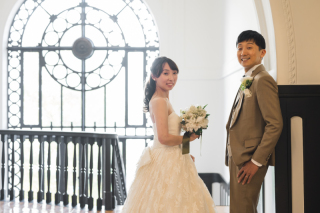 前撮り写真に取り入れたい! 花嫁姿を彩るヘアスタイル3つ