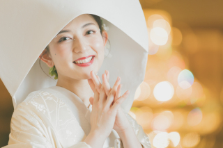 ウェディングフォト撮影前に練習したい！　「上手な笑い方」のコツは？