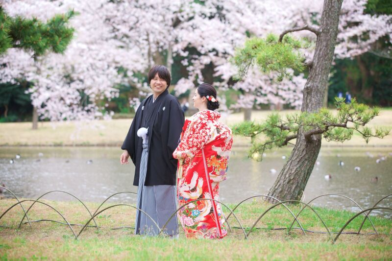 婚礼衣装「色打掛」に込められた意味とは? 柄の由来もチェックしよう