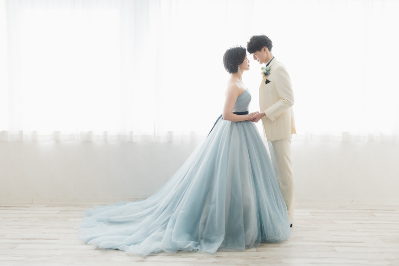 スタジオで叶える、結婚式の前撮り・フォトウェディング♪
