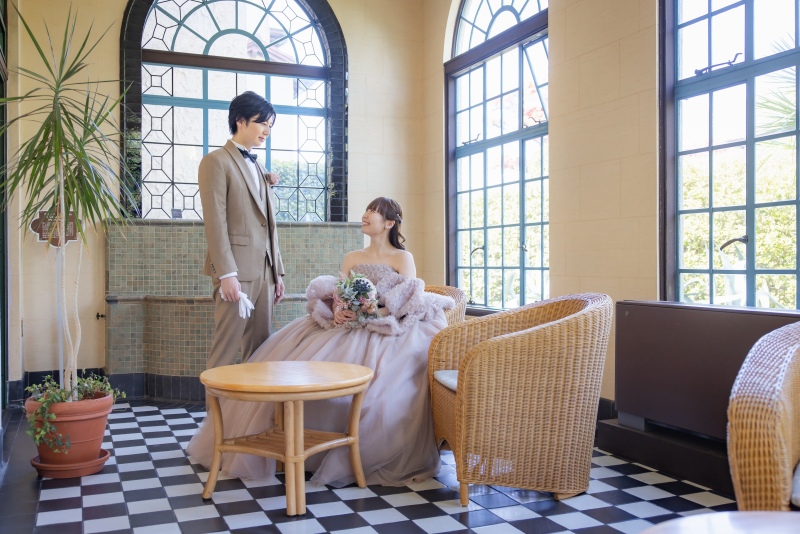 洋館で撮るレトロなウェディングフォト♪