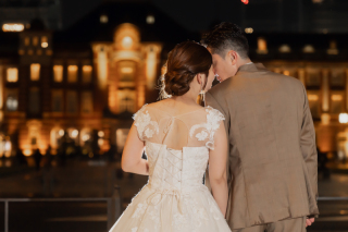 印象的な花嫁姿に仕上げたい！　フォトウェディングで人気のドレスは？