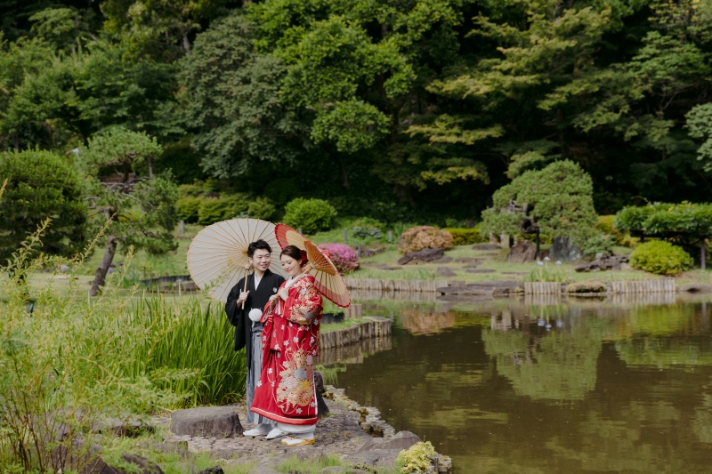 和装姿を美しく見せる！　ウェディング写真撮影時の「姿勢」のポイント