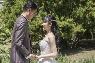 GWは前撮りに最適！　新緑とウェディングドレスの美しさを楽しもう