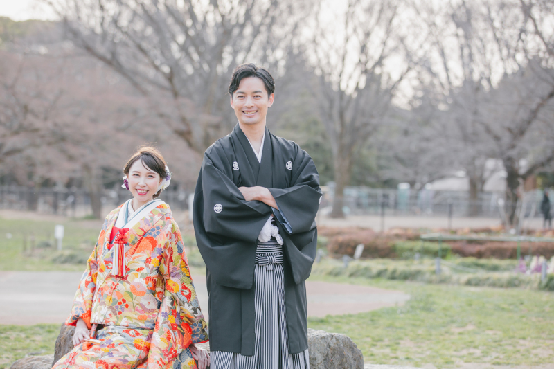 フォトウェディングなら春の河川敷がおすすめ！　桜風景を堪能しよう