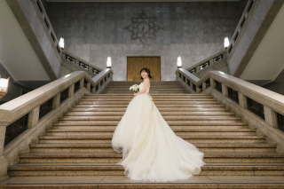 前撮り写真に取り入れたい！ 花嫁姿を彩るヘアスタイル3つ