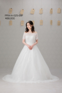 新作ドレスのご紹介＊