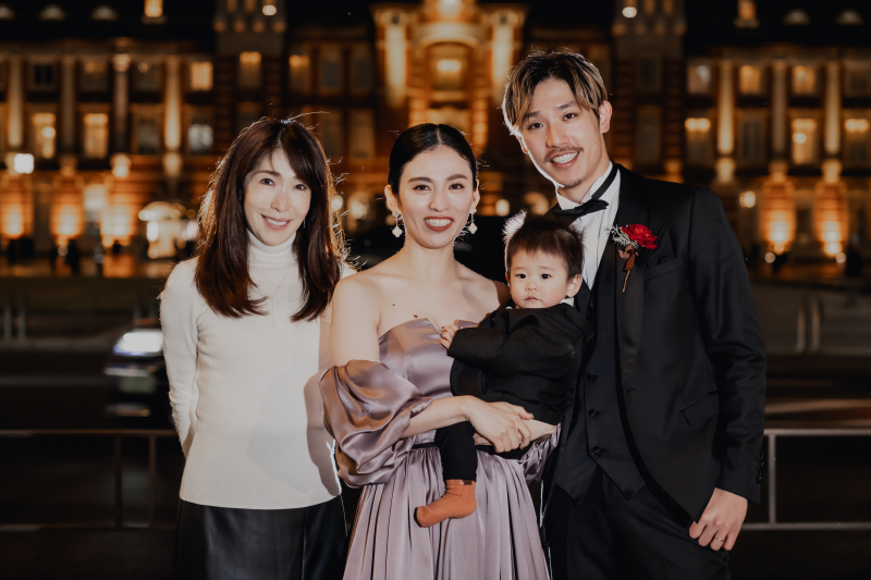 婚約中カップルに! 一生の宝物にしたいふたりの記念写真アイデア
