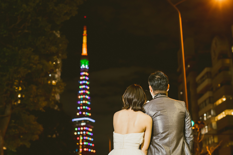夜の東京タワーで前撮りをするのもおすすめ