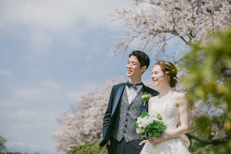 桜×ウェディングフォトは相性ピッタリ!